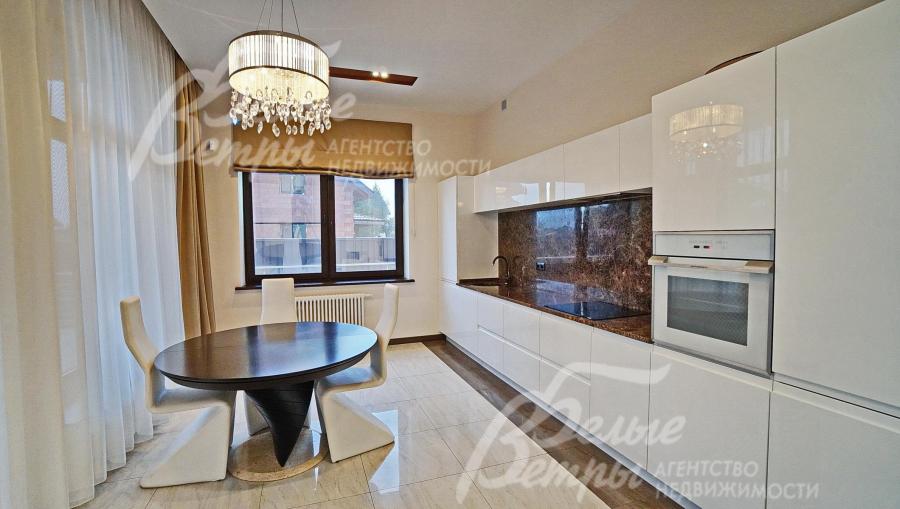 Кухня-столовая 18 кв.м