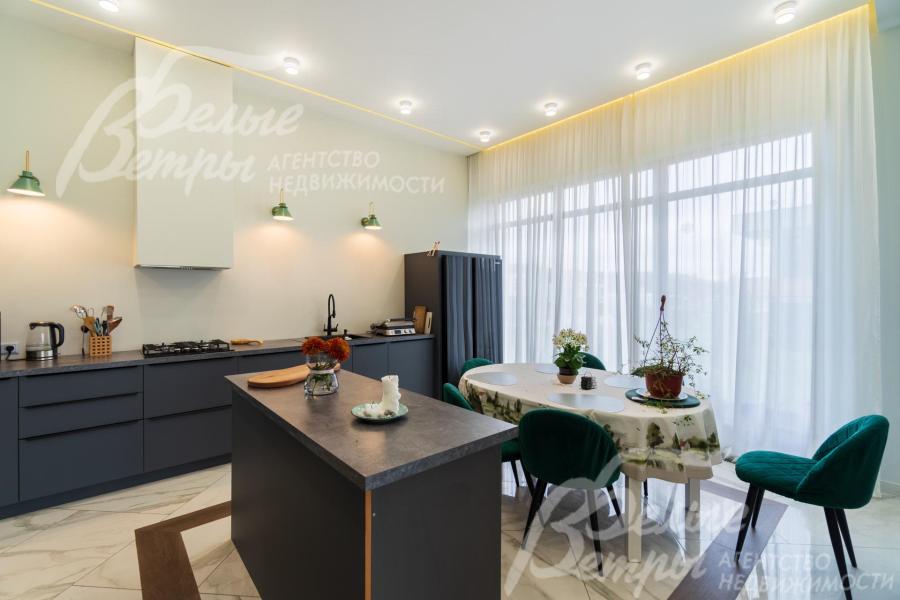 Кухонный гарнитур с островом