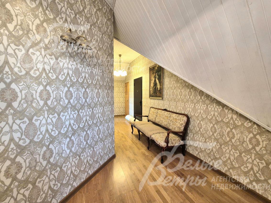 Холл 3-го этажа