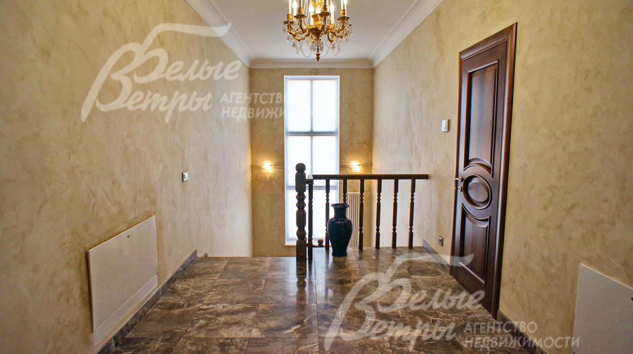 Холл 2-ого этажа