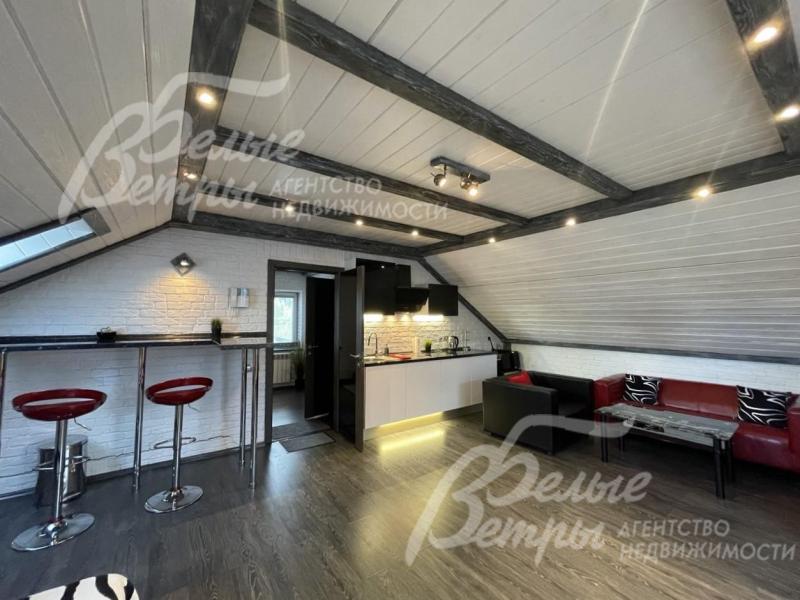 Студия с мини кухней над гаражом 