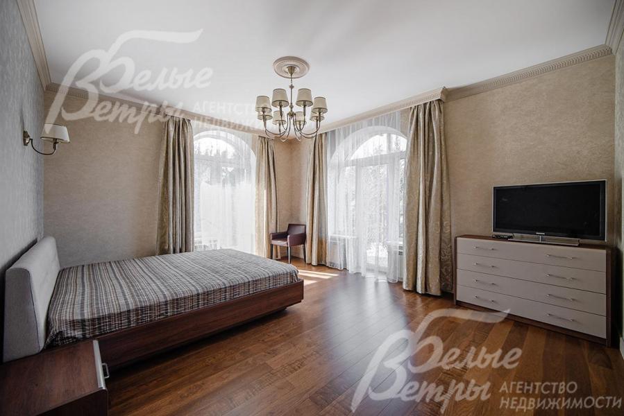 В каждой спальне есть спальный гарнитур