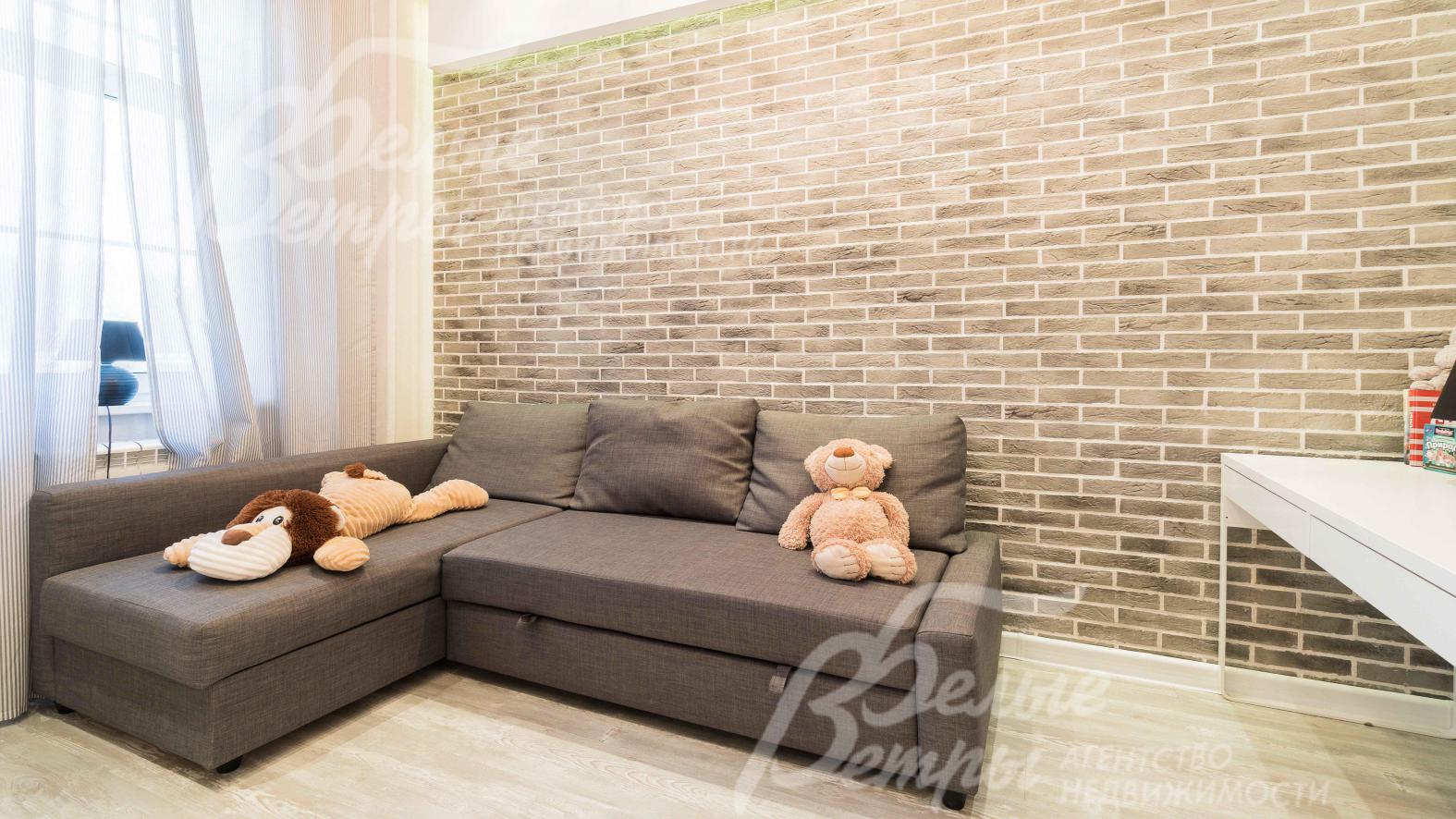 Спальня (кабинет) на 2-ом этаже