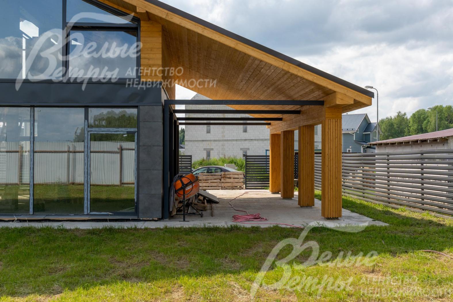 Навес для стоянки авто.