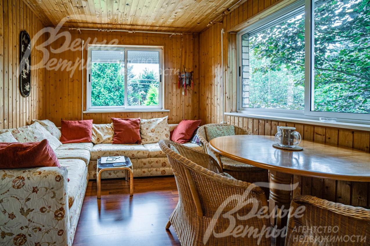 Веранда 11 кв.м отделана вагонкой