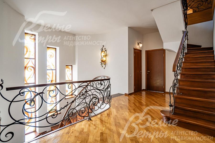 Изящные кованные перила