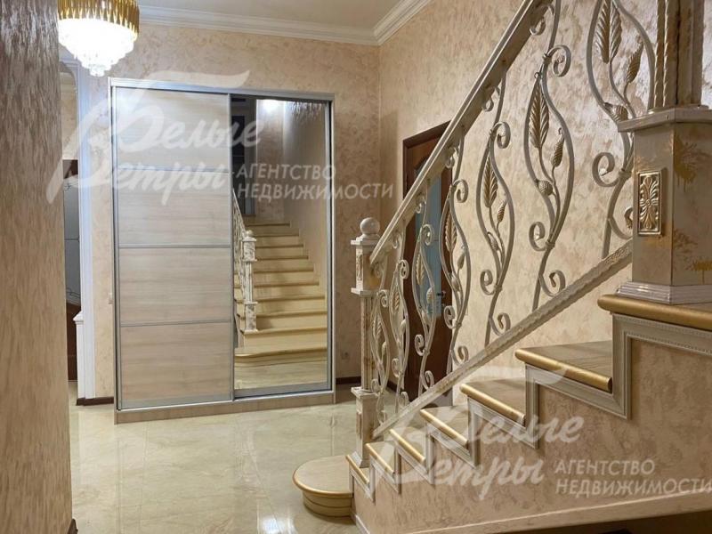 Холл-прихожая