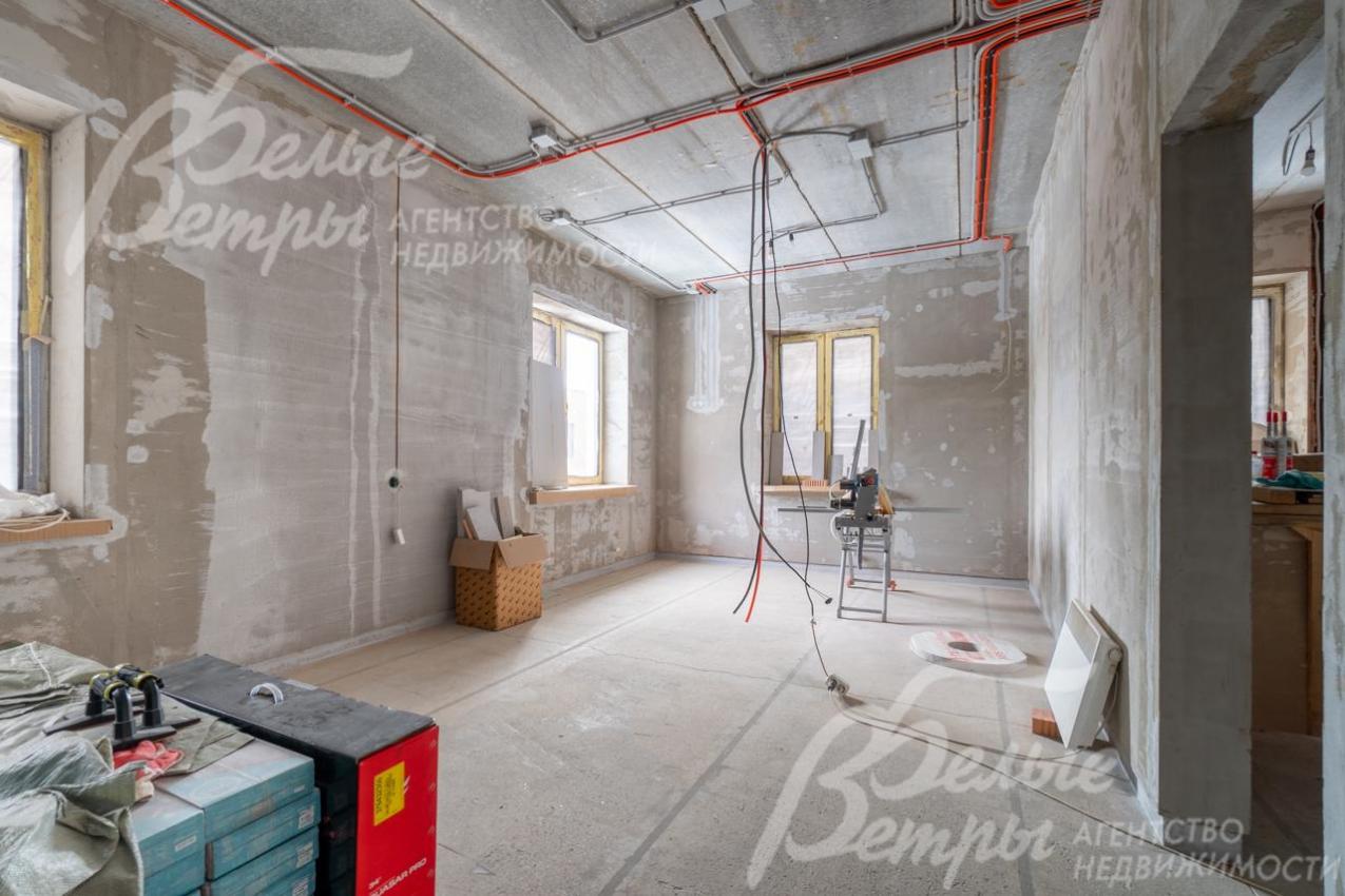 Кухня-гостиная 27 кв.м - на стенах шпаклёвка под покраску