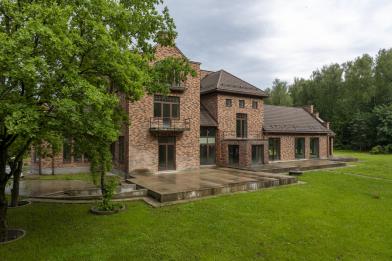 Дом, Бельгийская Деревня к/п (Летово), 1660 кв.м