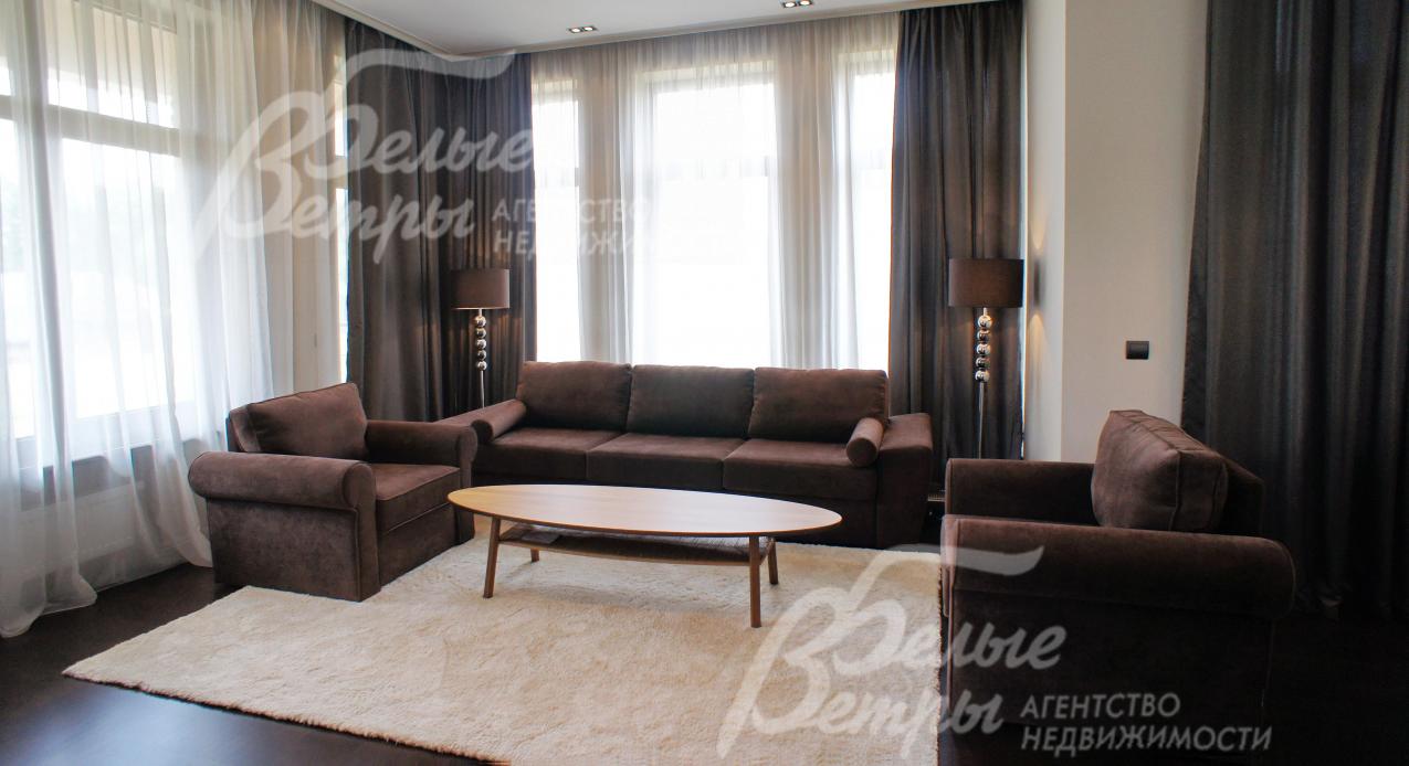 Гостиная с выходом на террасу