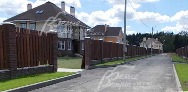 Все дома построены в поселке Бавария Клаб