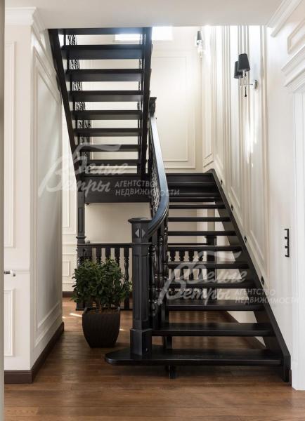 Удобный лестничный марш 