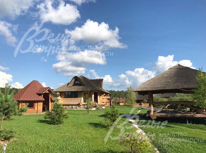 Зона отдыха на территории коттеджного поселка Марсель