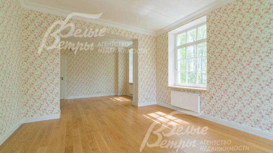 Главная спальня площадью 20 кв.м с холлом/будуаром, гардеробной и санузлом