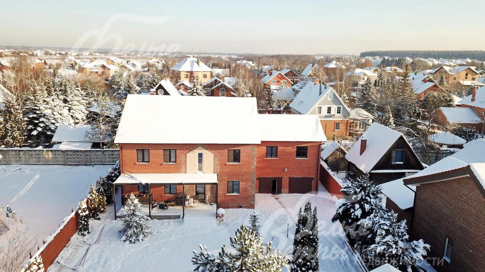 Кровля дома - металлочерепица