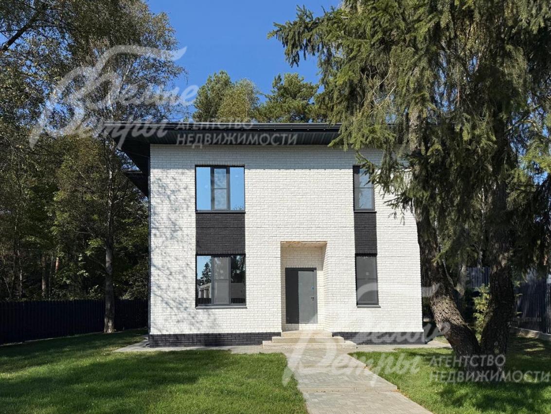 Новый дом в стиле современной классики под чистовую отделку