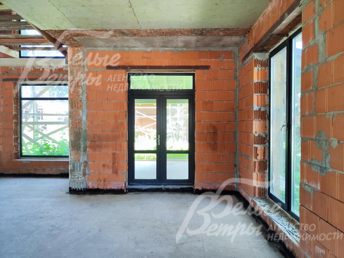 Большие панорамные окна, 2-й свет в гостиной