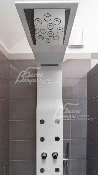 Душевые колонки с гидромассажем Blu Zero Cube