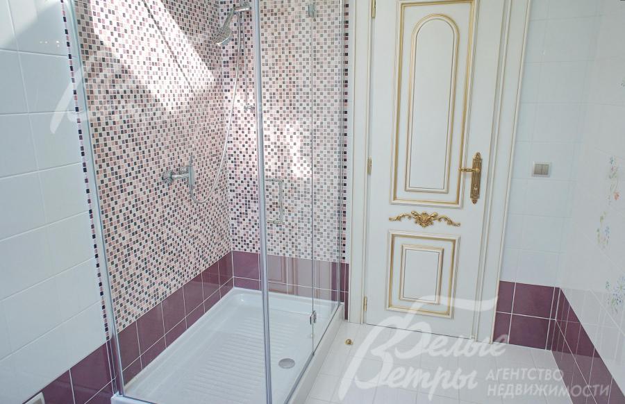 С/у с душевой кабиной и ванной