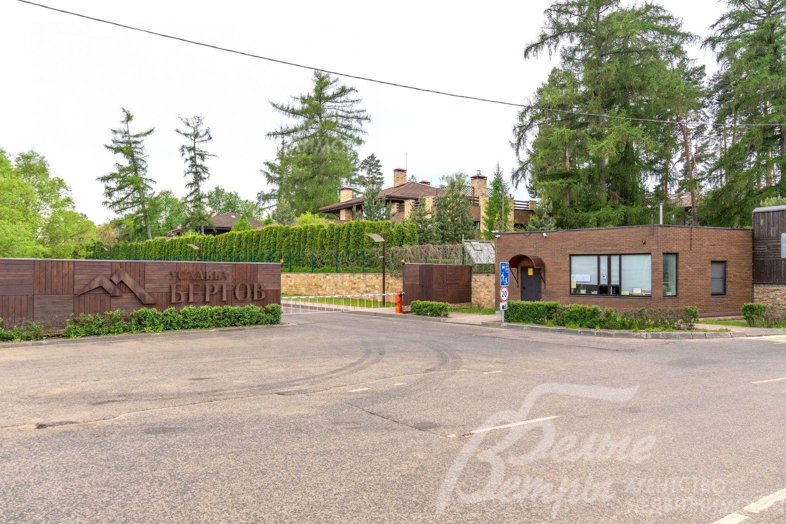 Въездная группа с КПП