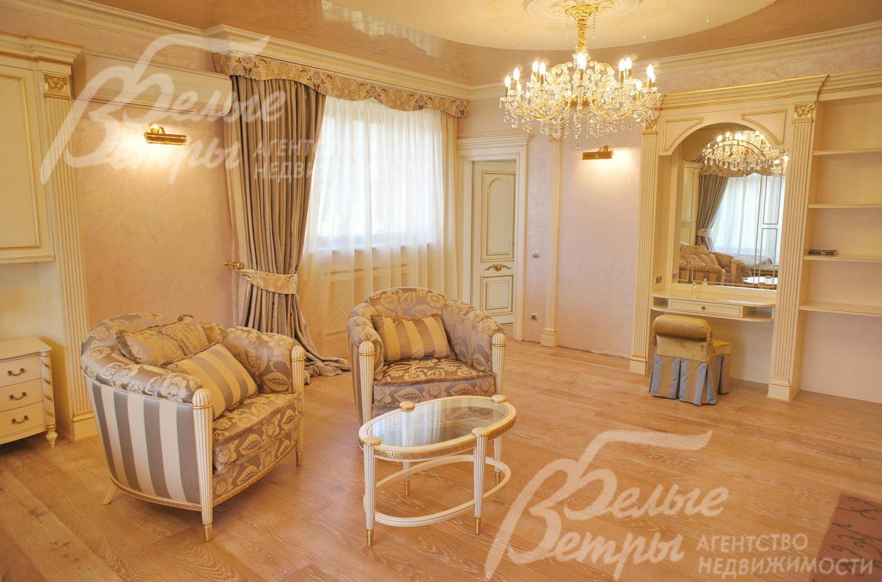 Итальянская мебель во всей резиденции