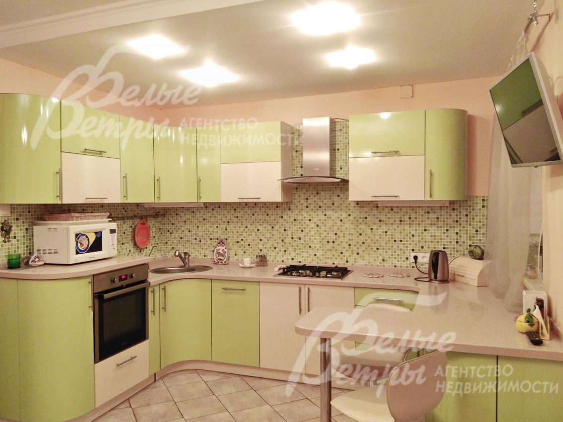 Кухня со всей необходимой техникой