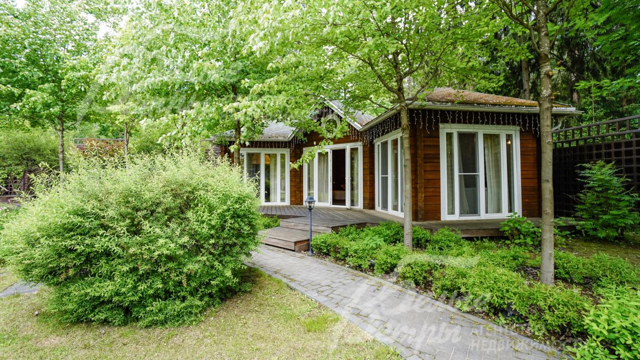 Дом для барбекю 45 кв.м из клееного бруса