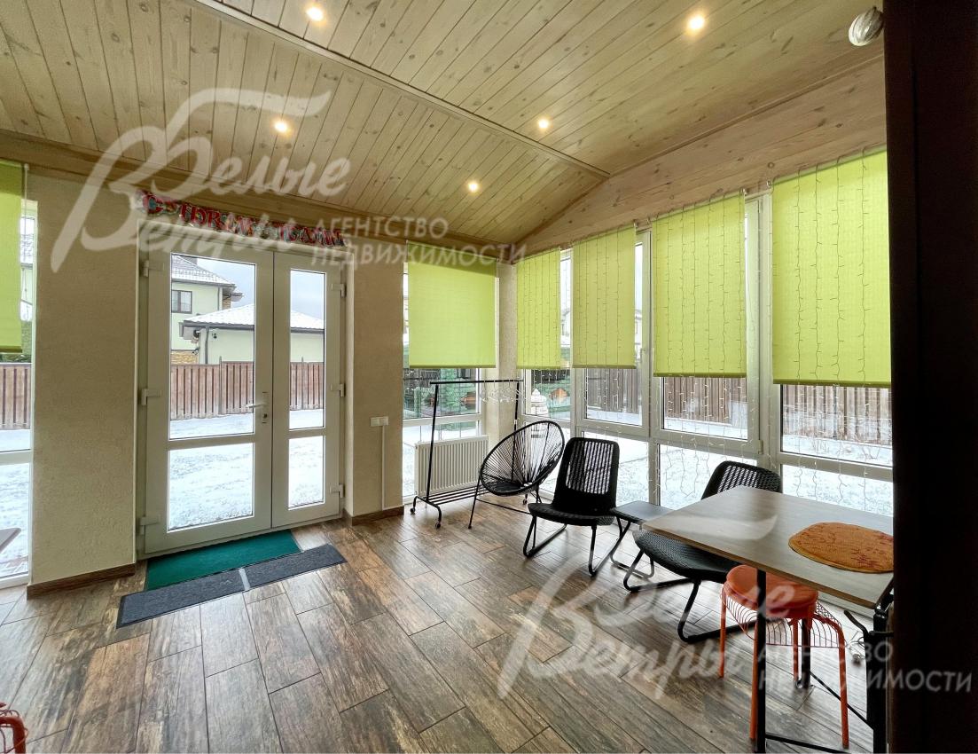 Отапливаемая веранда с выходом на участок