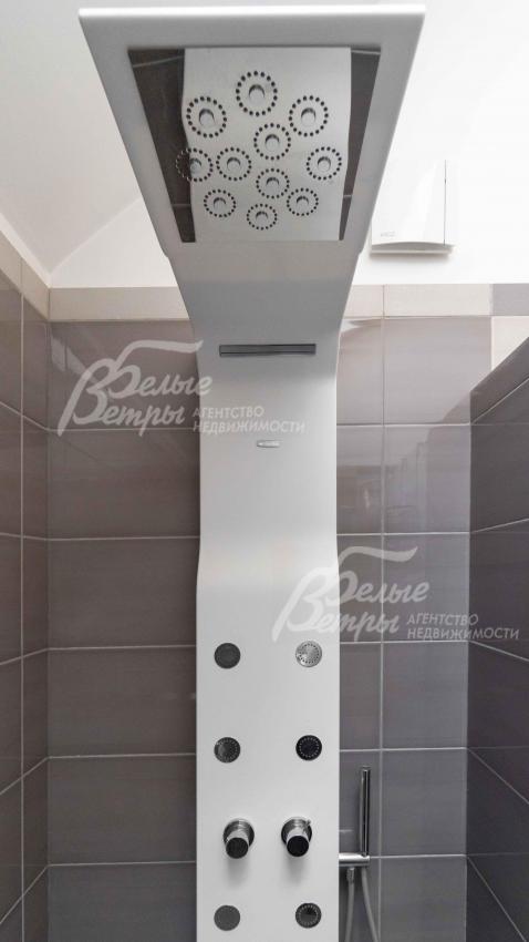 Душевые колонки с гидромассажем Blu Zero Cube