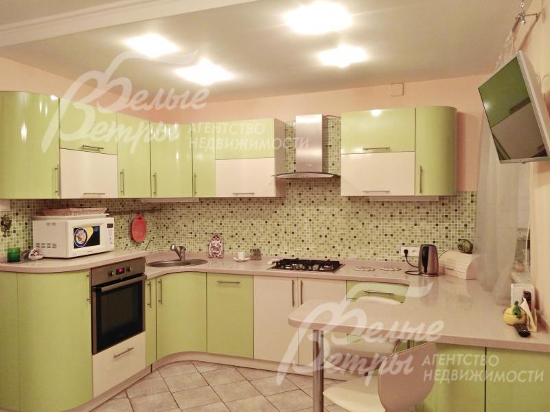 Кухня со всей необходимой техникой