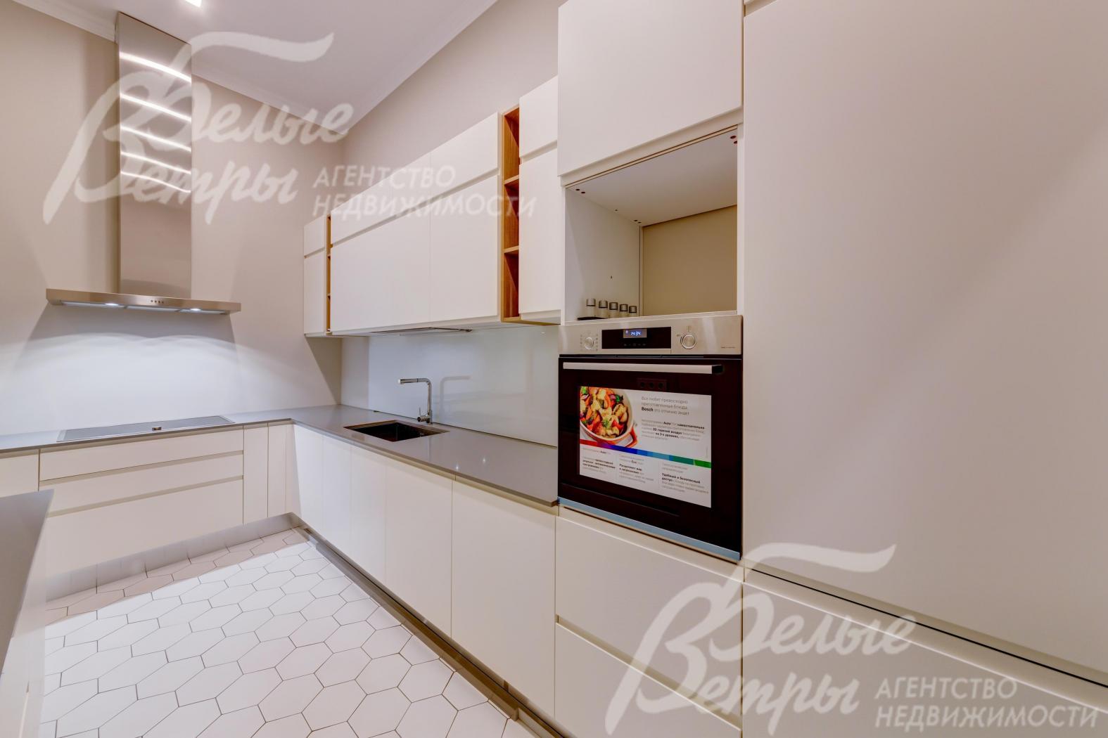 Кухня рабочая 9.5 кв.м