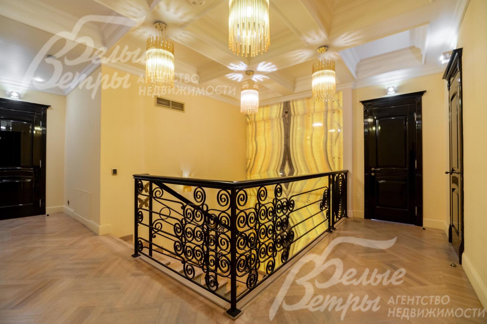 Ограждение лестницы - кованый орнамент (ручная работа) «цветущий сад» в канонах ар-деко