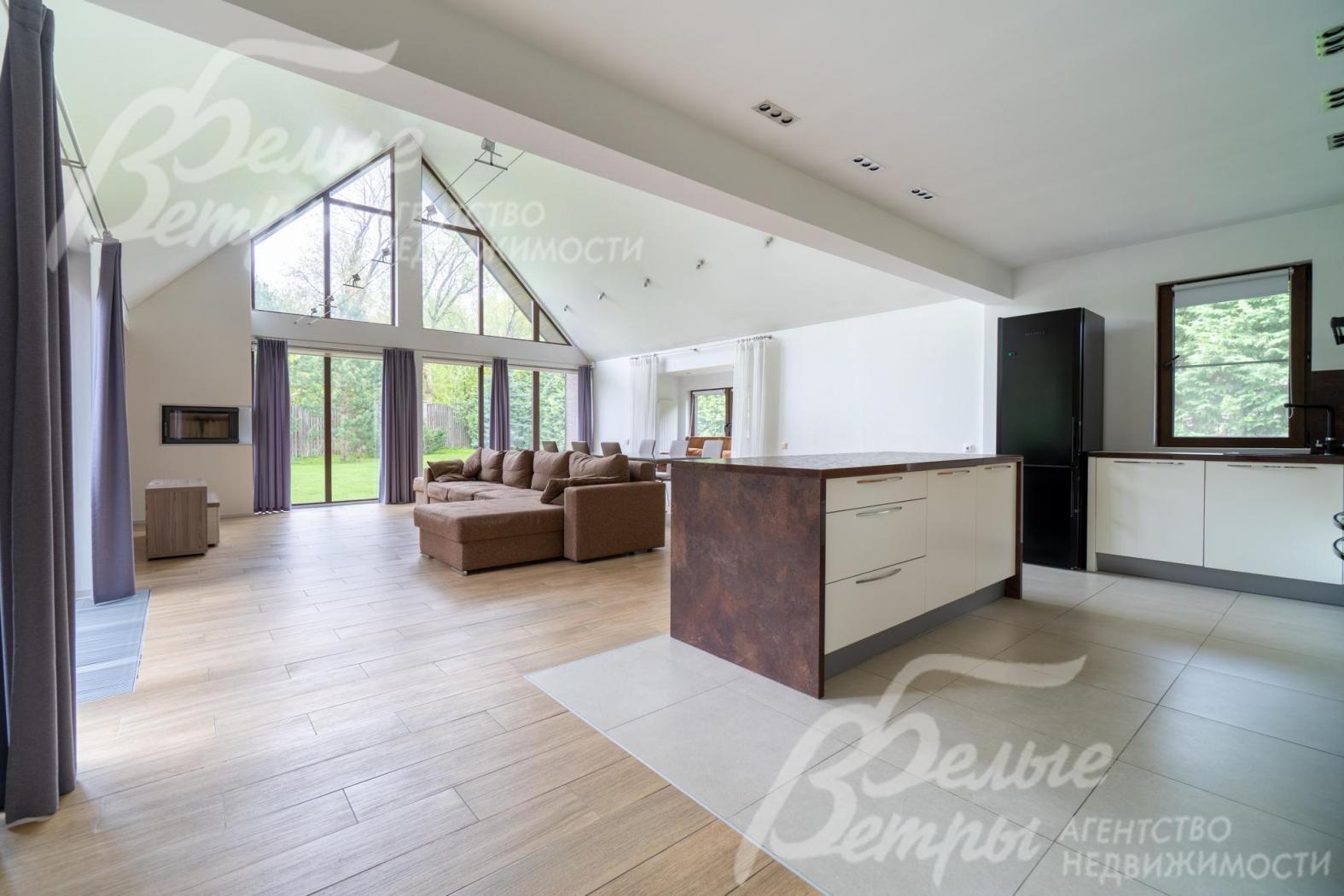 Кухня-гостиная площадью более 60 кв.м