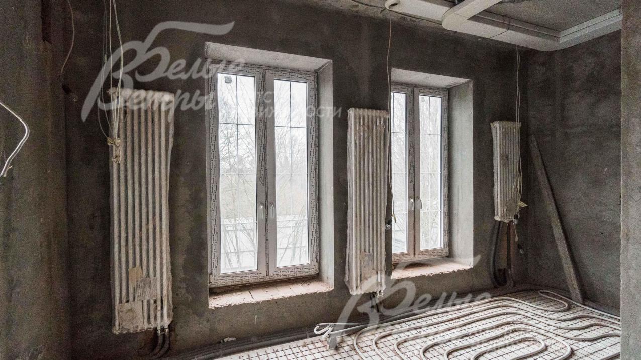 Разведены отопление, электричество