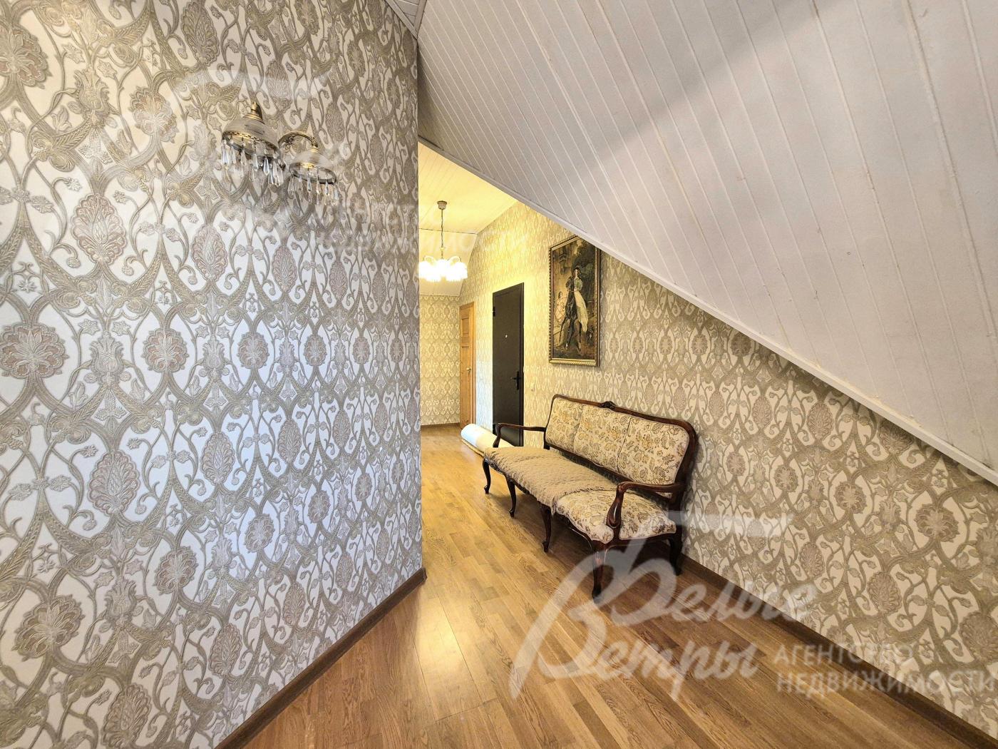 Холл 3-го этажа