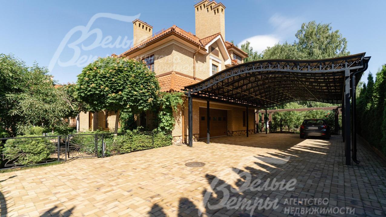 Навес на 4 а/м. Стальная конструкция с ковкой