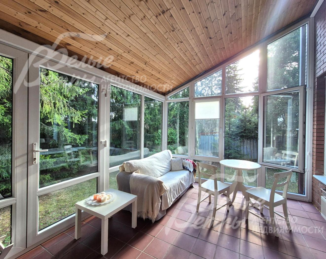 Терраса с панорамными окнами