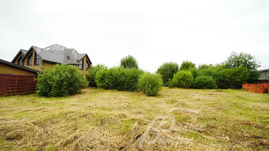 Ровный участок правильной формы