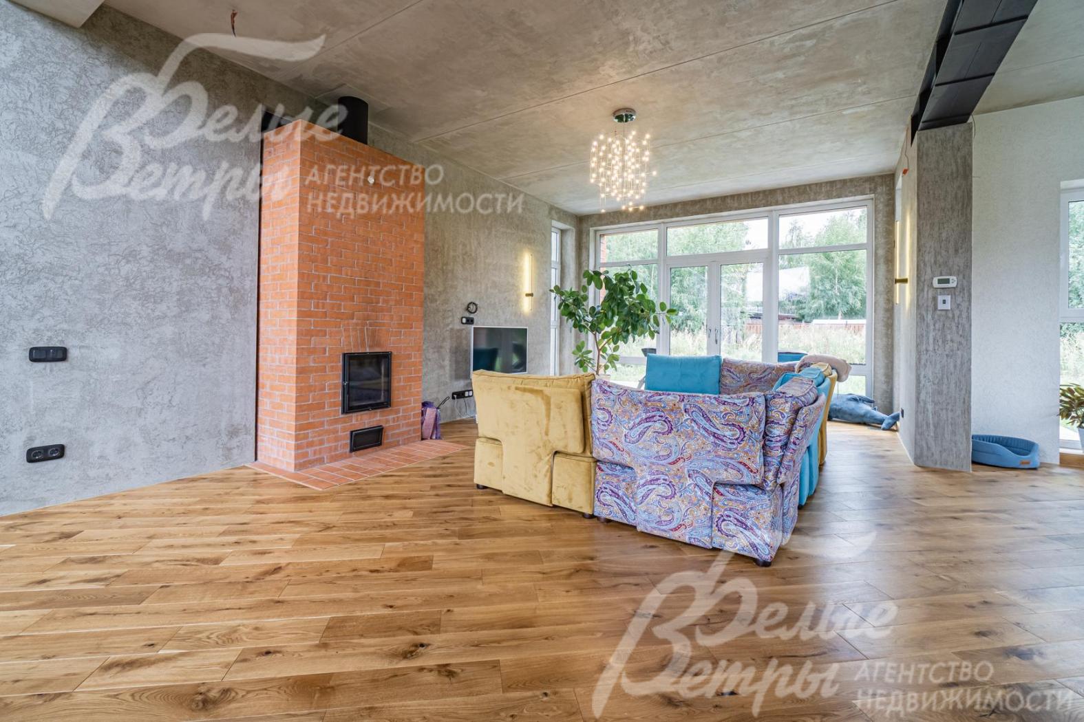 Полы - массив дуба толщиной 20 мм