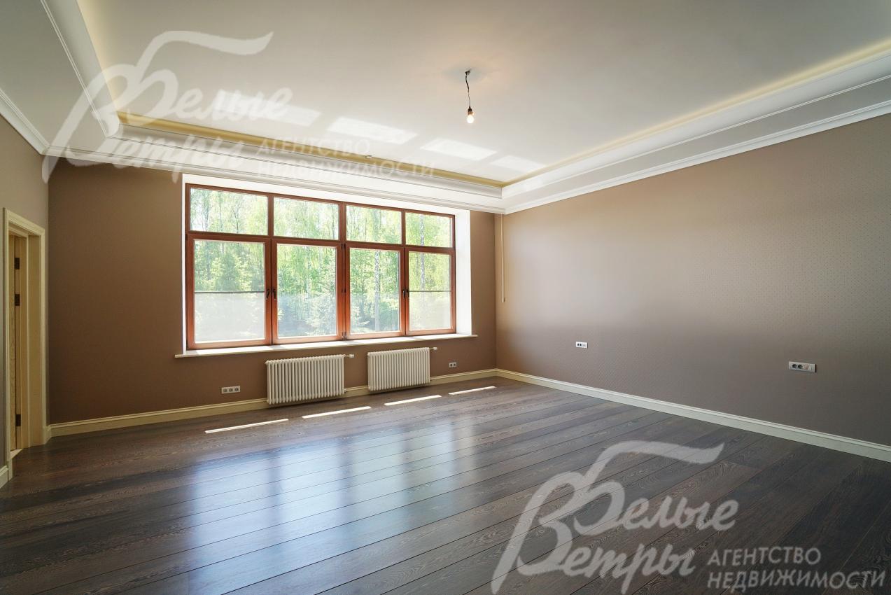 Спальня 42 кв.м с санузлом 15 кв.м. и гардеробной 7 кв.м