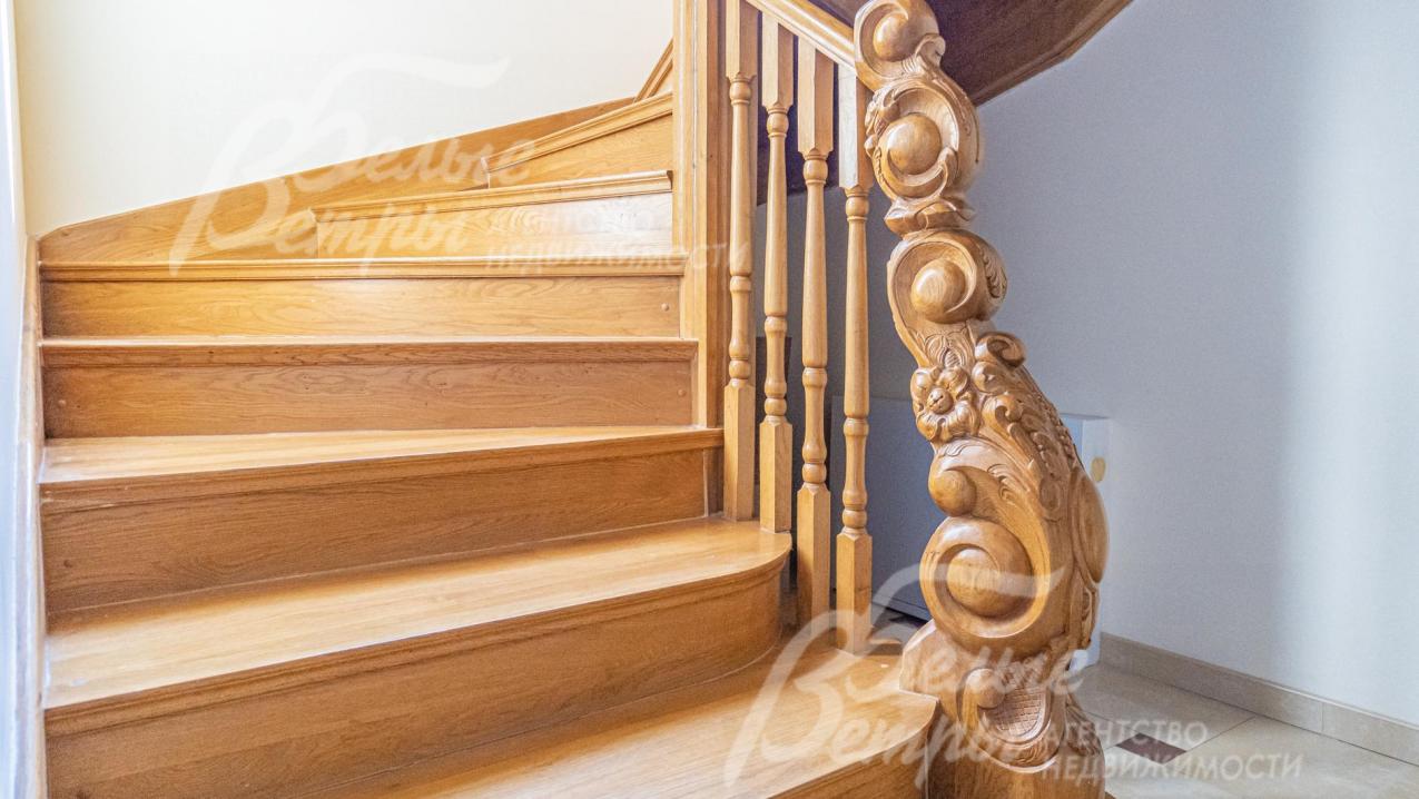 Фигурная резьба ручной работы