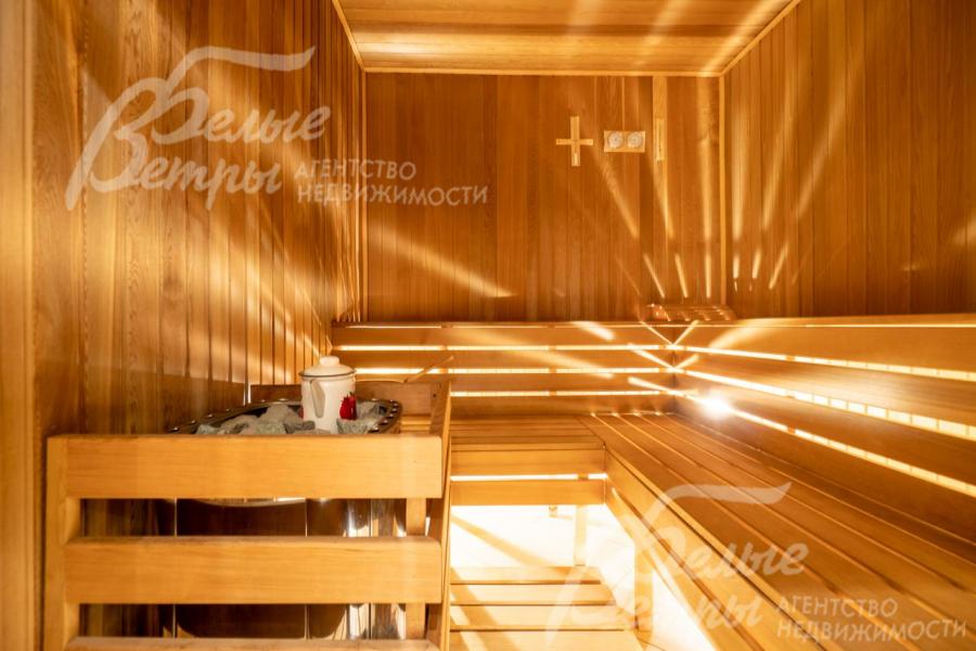 Спа-зона: сауна с электрической печью 