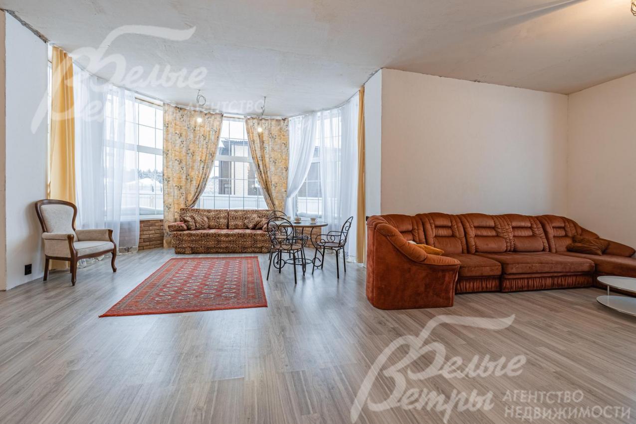 Белые зашпаклеванные стены под покраску или под обои