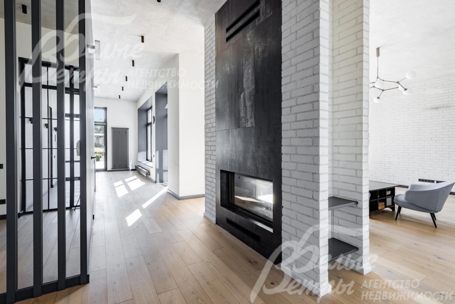 Двухсторонний камин гильотинного типа