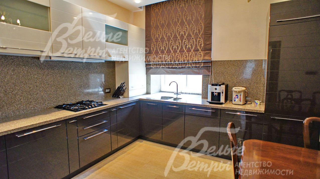 Кухня (пр-ва Германия). Фасады лакированное МДФ