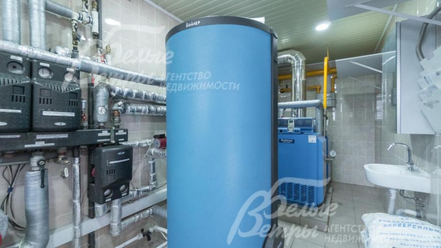 Бойлер косвенного нагрева Buderus объемом 500 л.