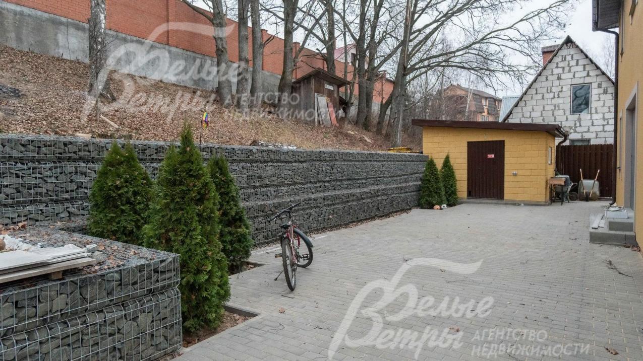 Задний двор. Хоз.блок